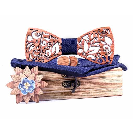 Foto - Set dřevěného motýlku, kapesníčku, manžetových knoflíčků a brože - Vyřezávané listy, modrý