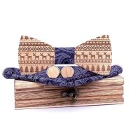 Set dřevěného motýlku, manžetových knoflíčků a kapesníčku - Vánoční, Modro bílý