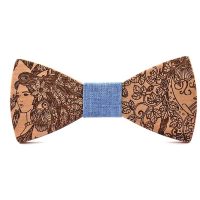 Dřevěný motýlek - Indiánka, modrý střed